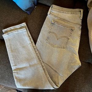 NWT Levi’s high waisted wedgie fit button fly women’s jeans